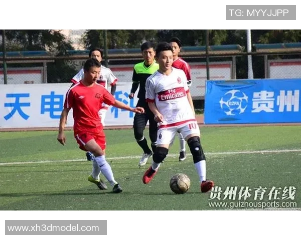 李华足球明星的成长之路与国际赛场的辉煌成就分析